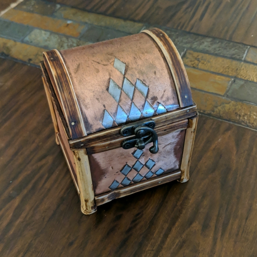 Small treasure box
